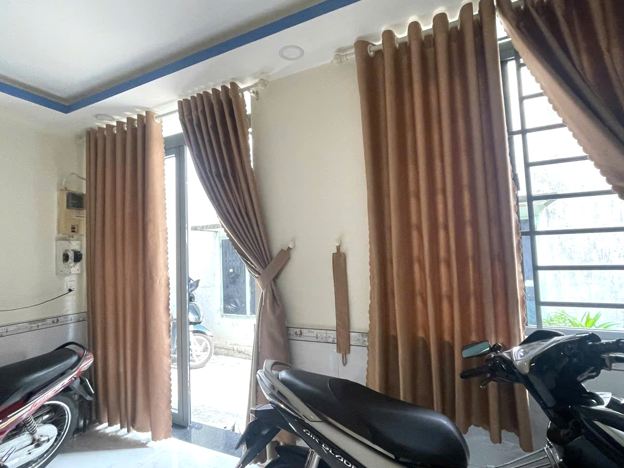 Bán Nhà 2 Tầng Mới 40m2_5*8 Chỉ 4.35 tỷ Khu Vip Bên Sông Hiệp Bình Chánh Thủ Đức Phạm Văn Đồng. - Ảnh 1
